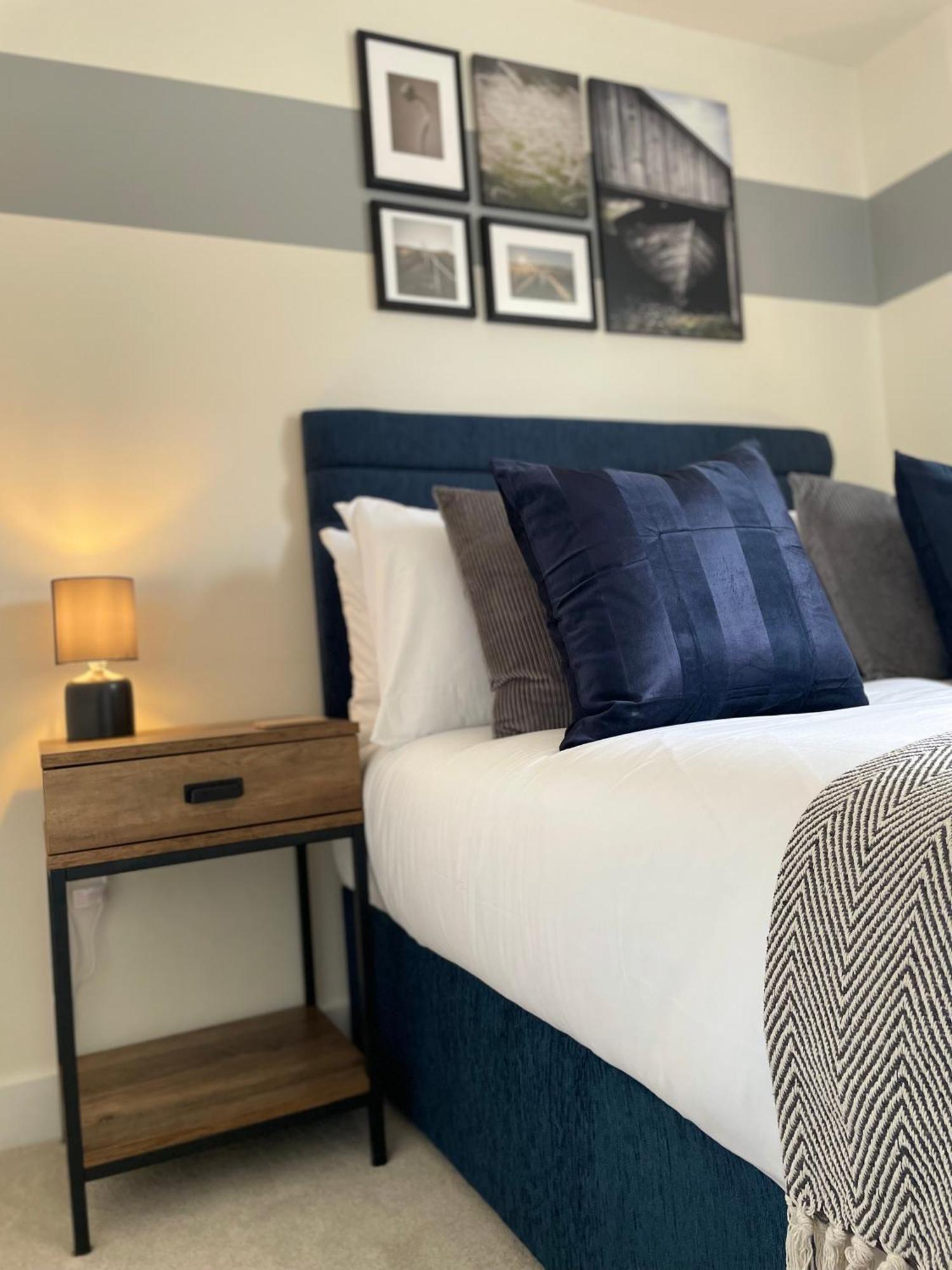 3-Bedroom Luxury Stay With Free Parking Market Harborough Exterior foto